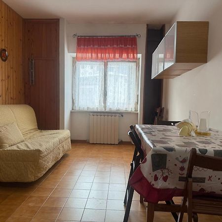 Villaggio Dello Sciatore Residence Paradiso Appartamenti E Monolocale Роккаразо Екстер'єр фото