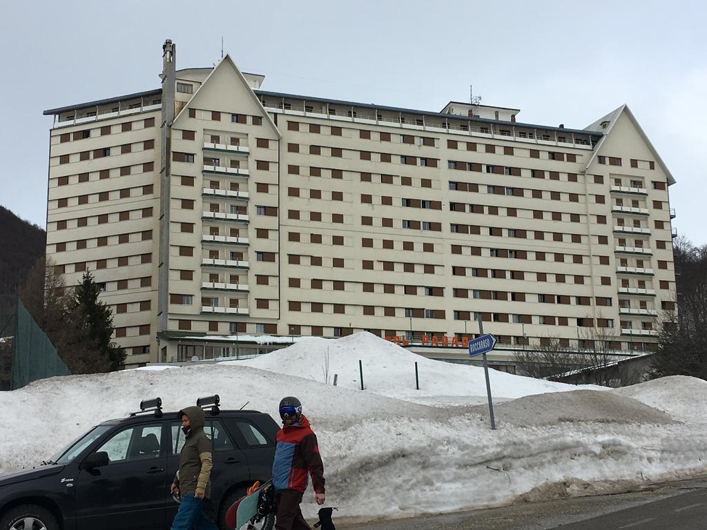 Villaggio Dello Sciatore Residence Paradiso Appartamenti E Monolocale Роккаразо Екстер'єр фото
