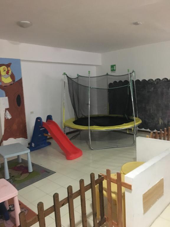 Villaggio Dello Sciatore Residence Paradiso Appartamenti E Monolocale Роккаразо Екстер'єр фото